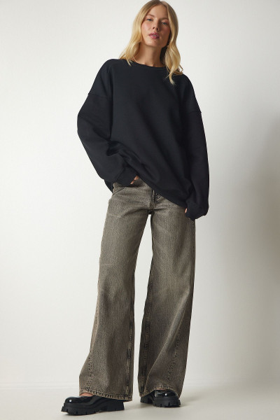 Kadın Siyah Şardonlu Oversize Sweatshirt MC00232 Kadın Siyah Şardonlu Oversize Sweatshirt MC00232