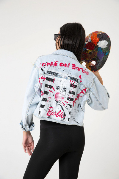 Kadın Sırt Tasarımlı Kot (Denim) Ceket Kadın Sırt Tasarımlı Kot (Denim) Ceket