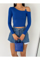 Kadın Saks Mavisi Tek Omuz Halkalı Uzun Kol Dalgıç Kumaş Crop Bluz Kadın Saks Mavisi Tek Omuz Halkalı Uzun Kol Dalgıç Kumaş Crop Bluz
