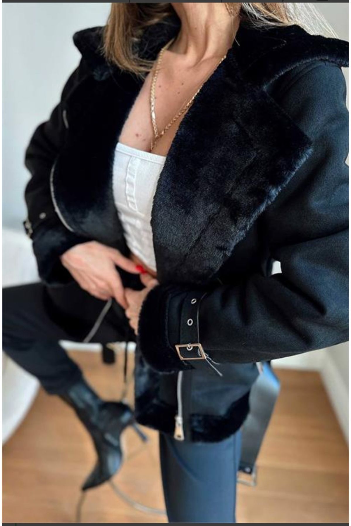 Kürk Yaka Süet Kumaş Biker Siyah Kadın Mont Kürk Yaka Süet Kumaş Biker Siyah Kadın Mont