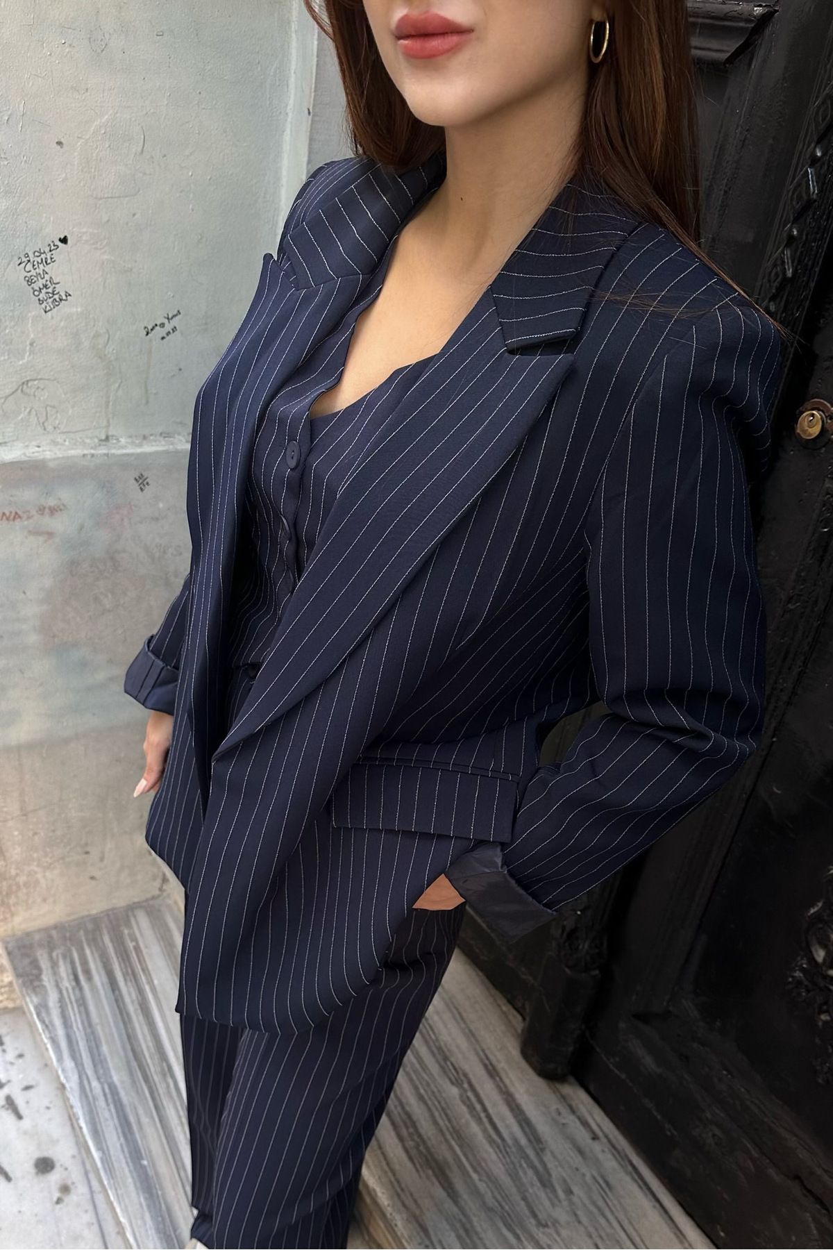 Lacivert Çizgili Düğmesiz Cepli Astarlı Blazer Ceket Lacivert Çizgili Düğmesiz Cepli Astarlı Blazer Ceket