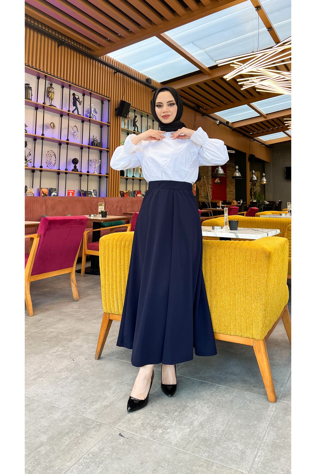 Tesettür Maxi Boy 36-48 Beden Arası (S-M-L-XL) Altı Dikişli Dört Mevsim Skuba Krep Etek Lacivert Tesettür Maxi Boy 36-48 Beden Arası (S-M-L-XL) Altı Dikişli Dört Mevsim Skuba Krep Etek Lacivert