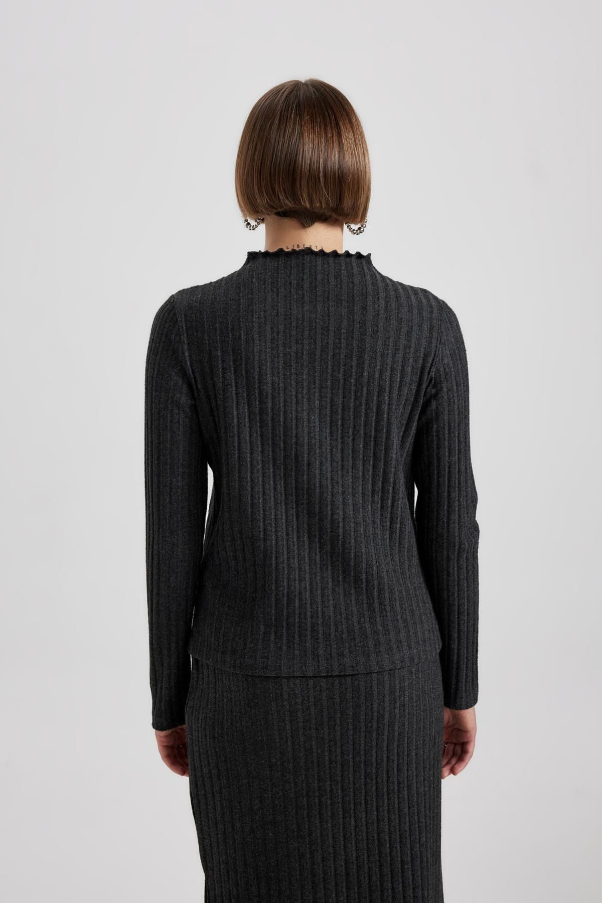 Straight Fit Normal Bel Fitilli Kaşkorse Midi Etek Straight Fit Normal Bel Fitilli Kaşkorse Midi Etek