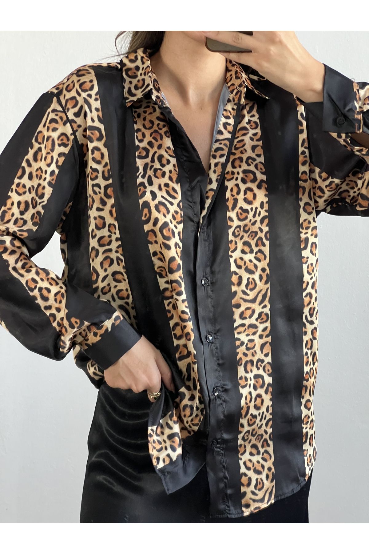 Siyah Saten Leopar Desen Gömlek 25283 Siyah Saten Leopar Desen Gömlek 25283