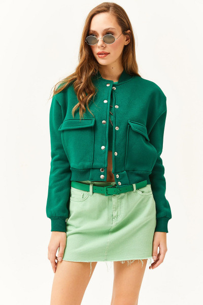 Kadın Zümrüt Yeşili Cepli Çıtçıt Kapama İçi Polarlı Crop Ceket CKT-19000365 Kadın Zümrüt Yeşili Cepli Çıtçıt Kapama İçi Polarlı Crop Ceket CKT-19000365