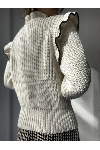 Yakası Fırfırlı Kurdeleli Örgü Prenses Ekru Kazak Yakası Fırfırlı Kurdeleli Örgü Prenses Ekru Kazak