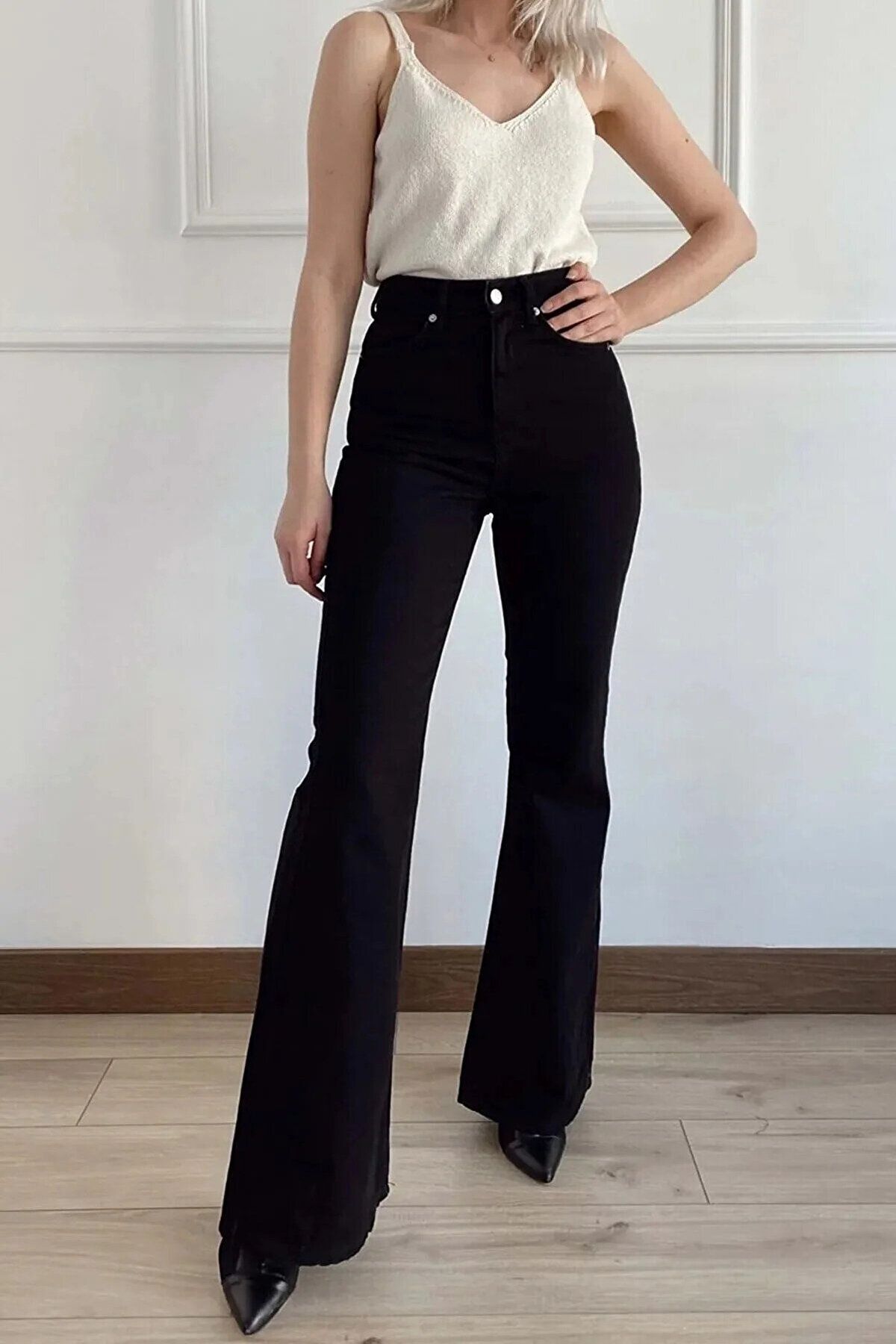 Kadın Siyah Süper Yüksek Bel Likralı Flare Ispanyol Kot Pantalon Jeans Kadın Siyah Süper Yüksek Bel Likralı Flare Ispanyol Kot Pantalon Jeans
