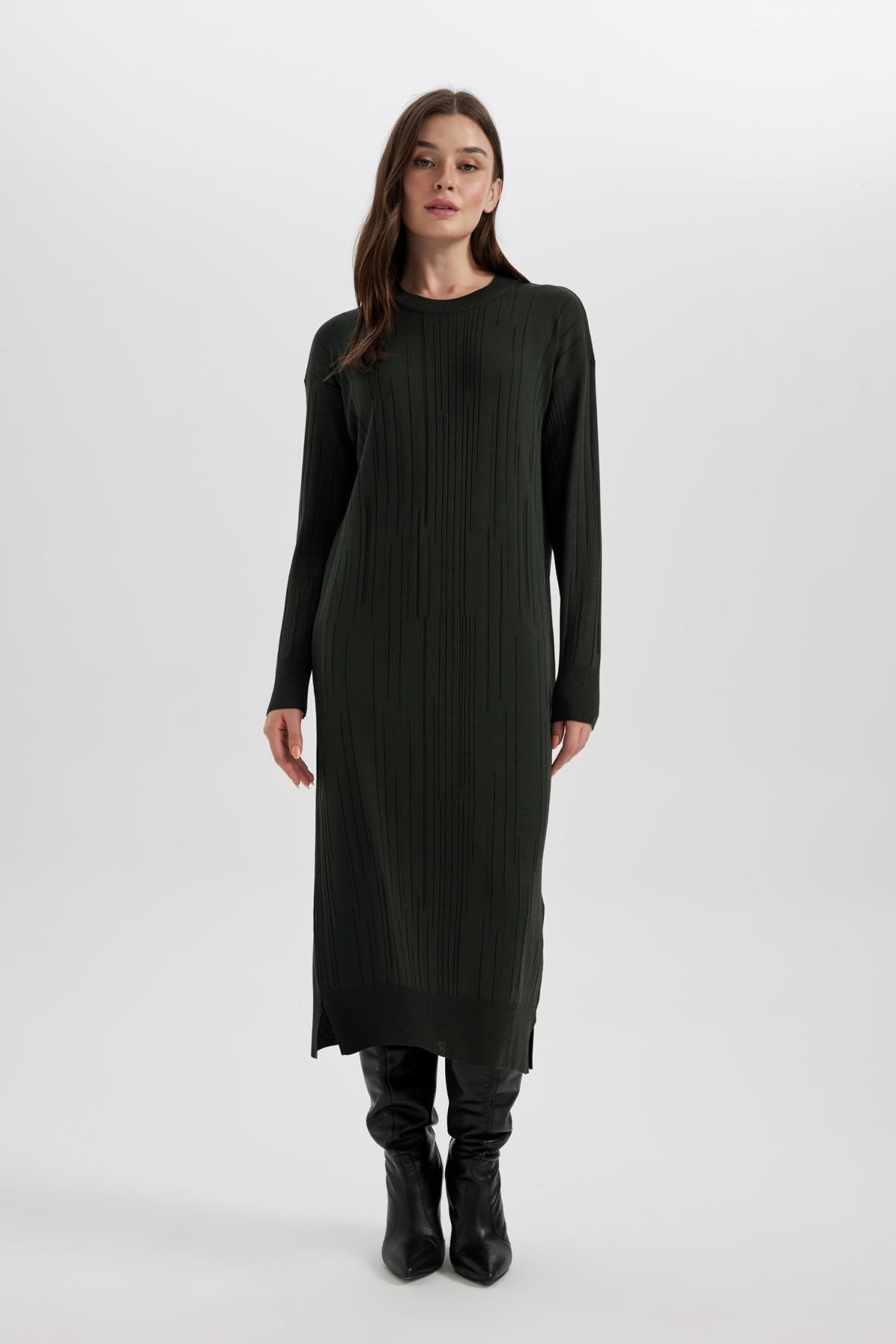 Regular Fit Bisiklet Yaka Basic Düz Uzun Kollu Krep Midi Triko Elbise A9806ax23wn Regular Fit Bisiklet Yaka Basic Düz Uzun Kollu Krep Midi Triko Elbise A9806ax23wn