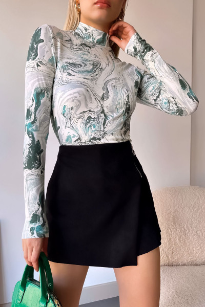 Kadın Yeni Sezon Yeşil Wave Desen Dik Yaka Uzun Kollu Bluz Kadın Yeni Sezon Yeşil Wave Desen Dik Yaka Uzun Kollu Bluz