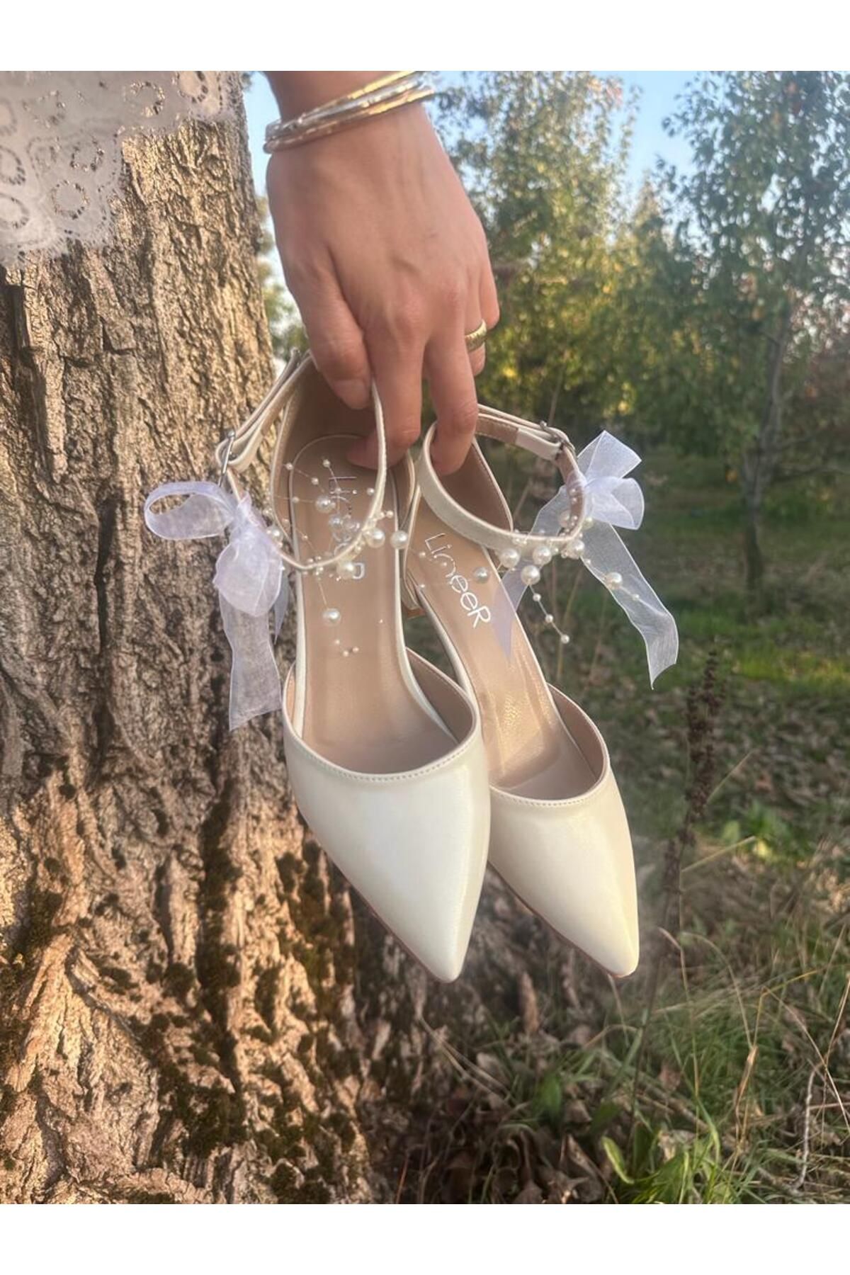 Kadın Sedef Kırık Beyaz Rahat 5 Cm Kadeh Topuklu Incili Stiletto Gelin Ayakkabısı Kadın Sedef Kırık Beyaz Rahat 5 Cm Kadeh Topuklu Incili Stiletto Gelin Ayakkabısı