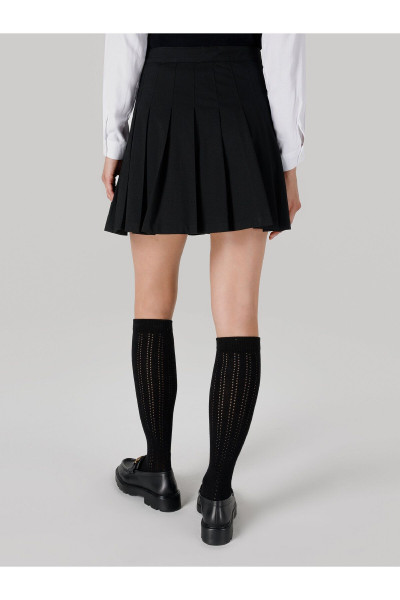 Regular Fit Pileli Mini Siyah Kadın Etek Regular Fit Pileli Mini Siyah Kadın Etek