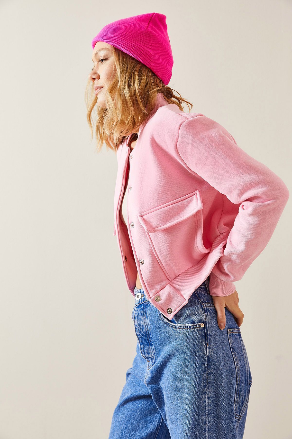 Pembe Çıtçıt Düğmeli Crop Bomber Ceket 3YXK4-47551-20 Pembe Çıtçıt Düğmeli Crop Bomber Ceket 3YXK4-47551-20