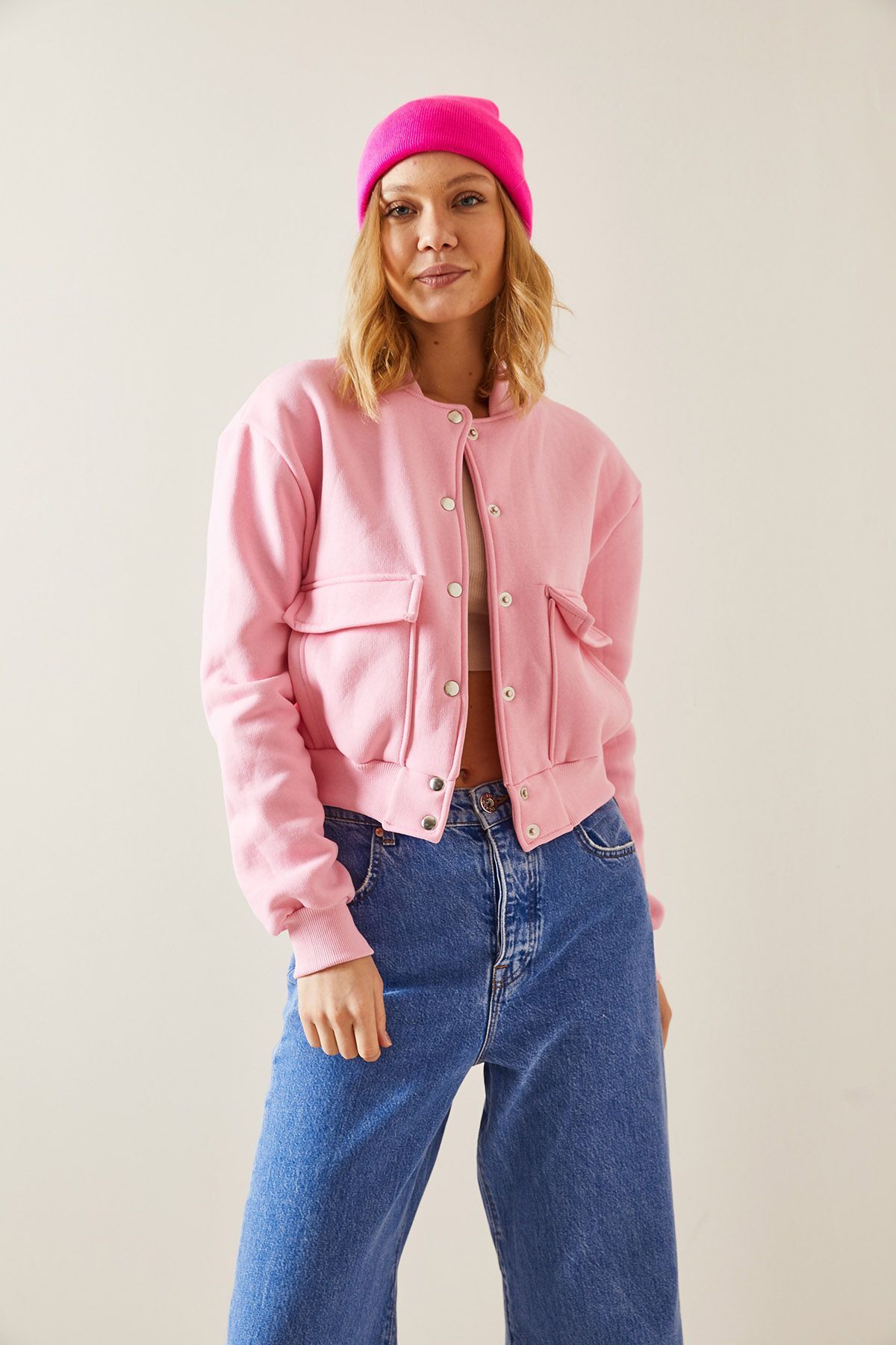 Pembe Çıtçıt Düğmeli Crop Bomber Ceket 3YXK4-47551-20 Pembe Çıtçıt Düğmeli Crop Bomber Ceket 3YXK4-47551-20