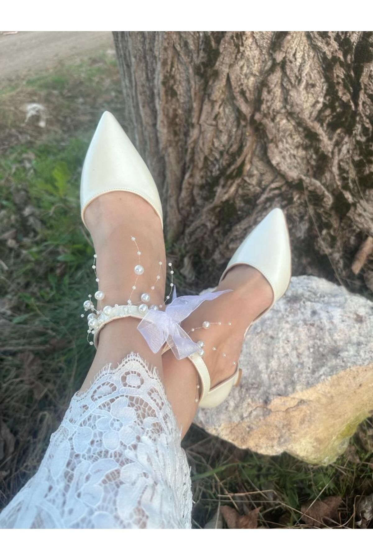 Kadın Sedef Kırık Beyaz Rahat 5 Cm Kadeh Topuklu Incili Stiletto Gelin Ayakkabısı Kadın Sedef Kırık Beyaz Rahat 5 Cm Kadeh Topuklu Incili Stiletto Gelin Ayakkabısı