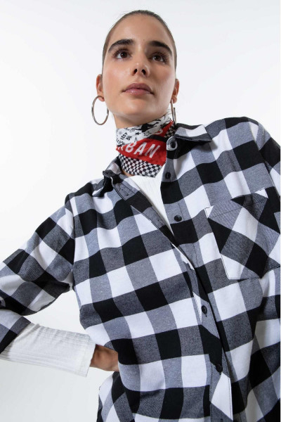 Regular Fit Kareli Uzun Kollu Gömlek V3003az22au