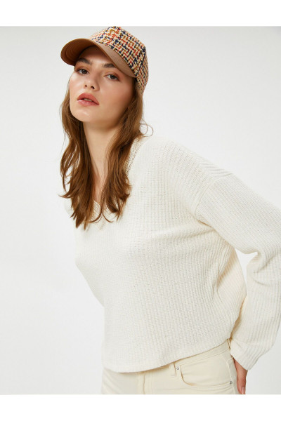 V Yaka Kazak Şerit Detaylı