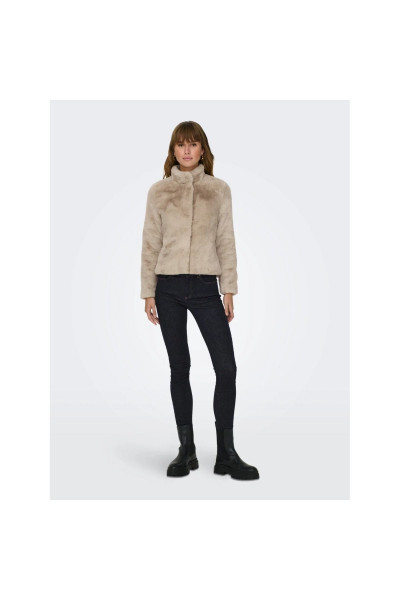 New Vida Faux Fur Kadın Bej Dik Yaka Ceket New Vida Faux Fur Kadın Bej Dik Yaka Ceket