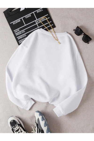 Kırmızı Minimal Kalp Sweatshirt - Beyaz Baskılı Oversize Kalın Kışlık Bisiklet Yaka Kırmızı Minimal Kalp Sweatshirt - Beyaz Baskılı Oversize Kalın Kışlık Bisiklet Yaka