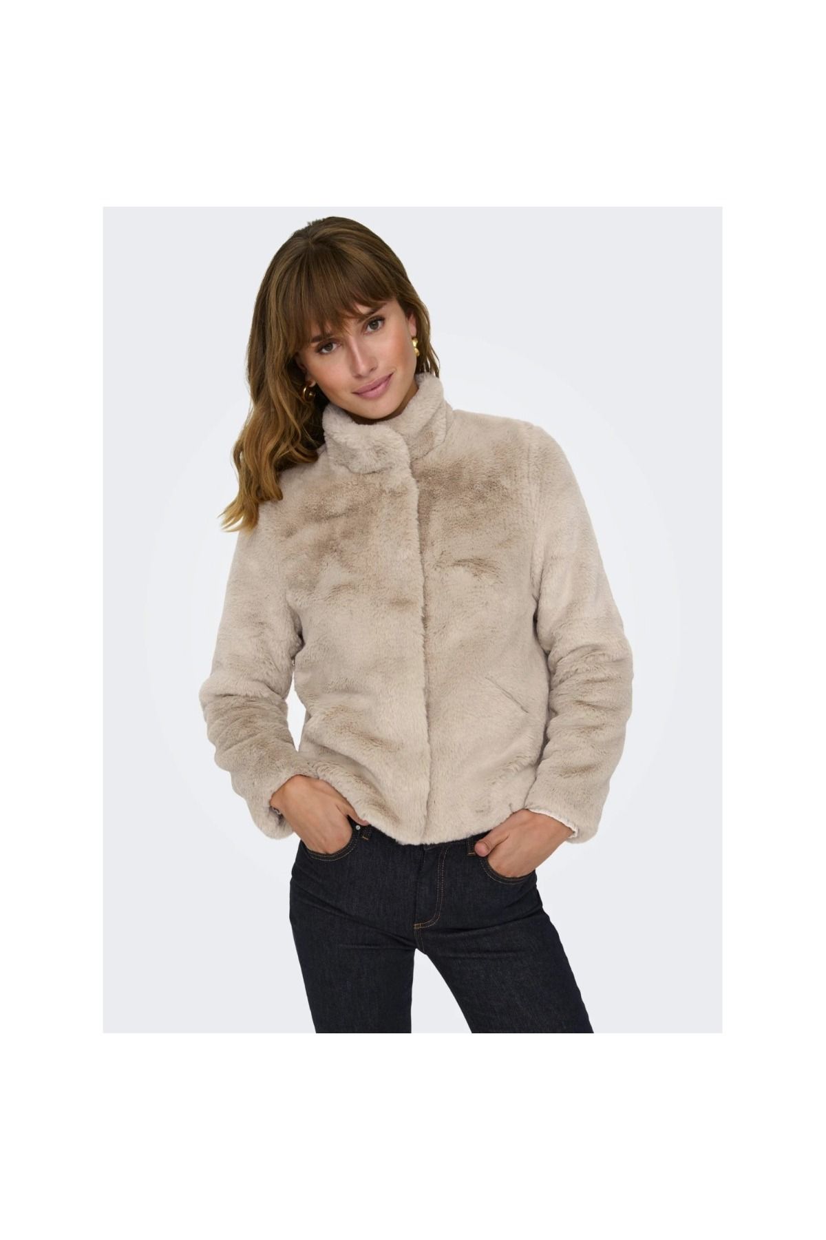 New Vida Faux Fur Kadın Bej Dik Yaka Ceket New Vida Faux Fur Kadın Bej Dik Yaka Ceket