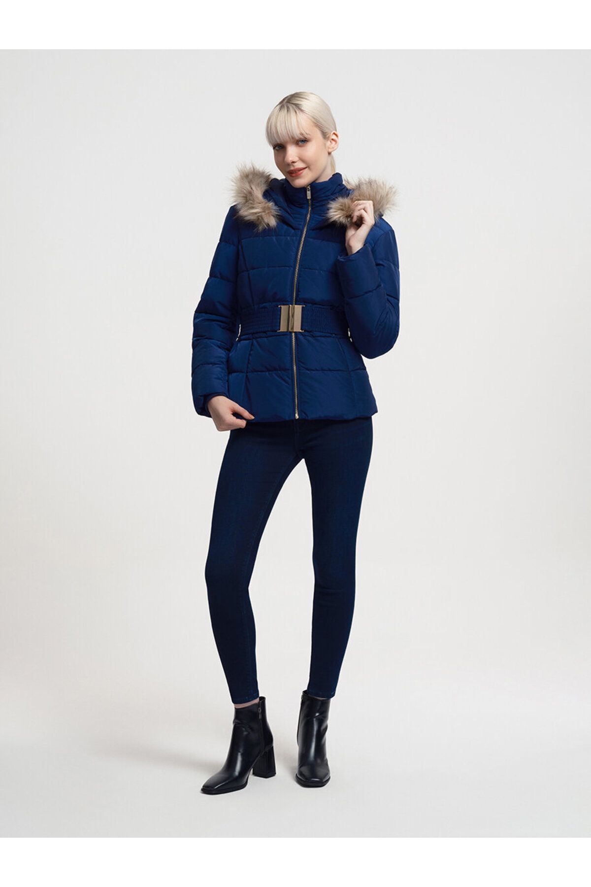 Regular Fit Kadın Mont Regular Fit Kadın Mont