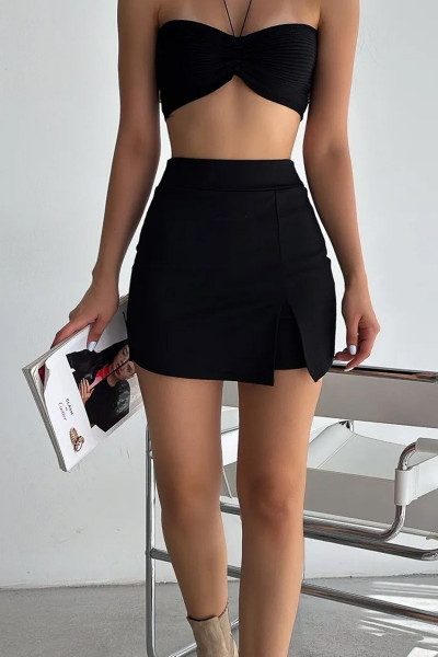 Siyah Şort Etek Siyah Şort Etek