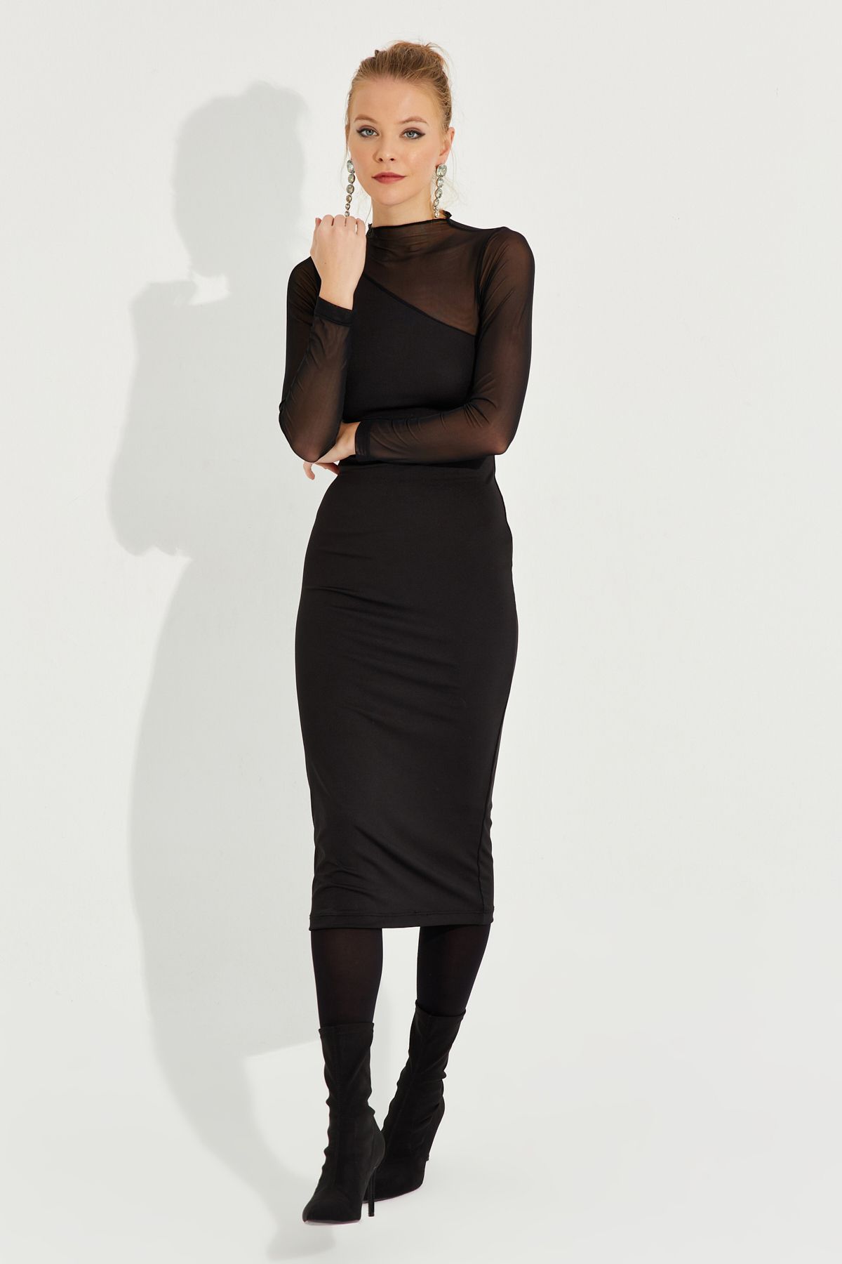 Kadın Siyah Tül Detaylı Asimetrik Midi Elbise EY2601 Kadın Siyah Tül Detaylı Asimetrik Midi Elbise EY2601