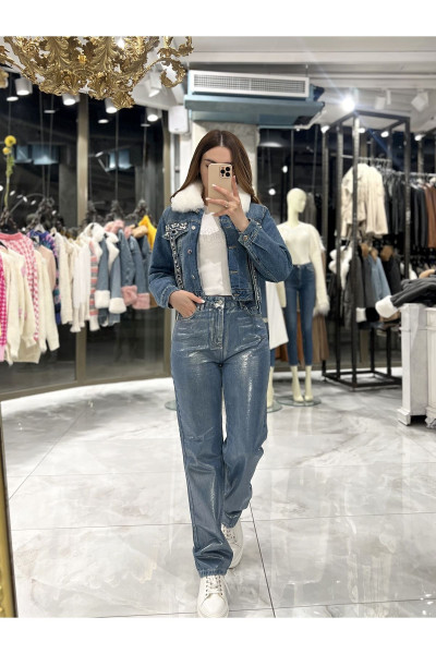 Nika Yakası Kürklü Cep Taşlı Detay Kot Mont -Mavi Nika Yakası Kürklü Cep Taşlı Detay Kot Mont -Mavi