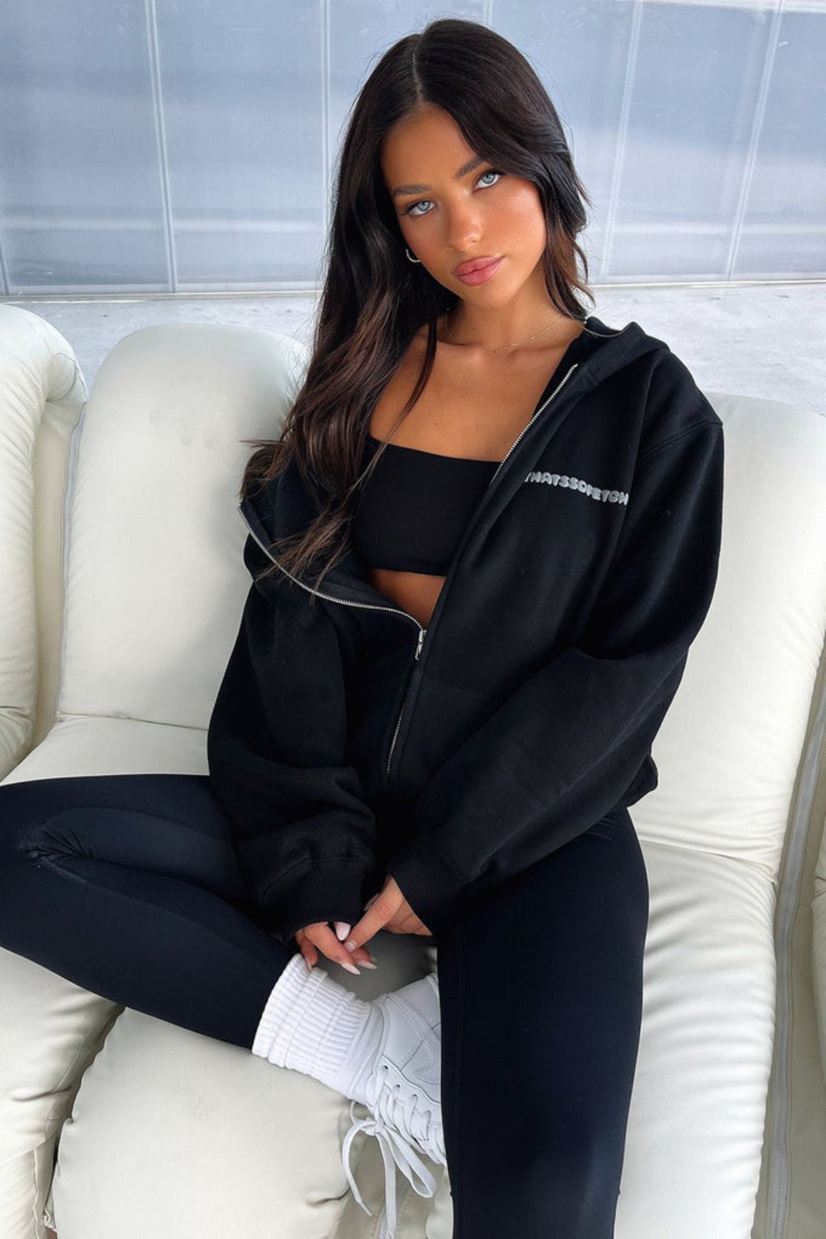 Thatsofetch Minimal %100 Pamuk Hırka - Siyah Oversize Kışlık Kapüşonlu İçi Polarlı Fermuarlı Thatsofetch Minimal %100 Pamuk Hırka - Siyah Oversize Kışlık Kapüşonlu İçi Polarlı Fermuarlı