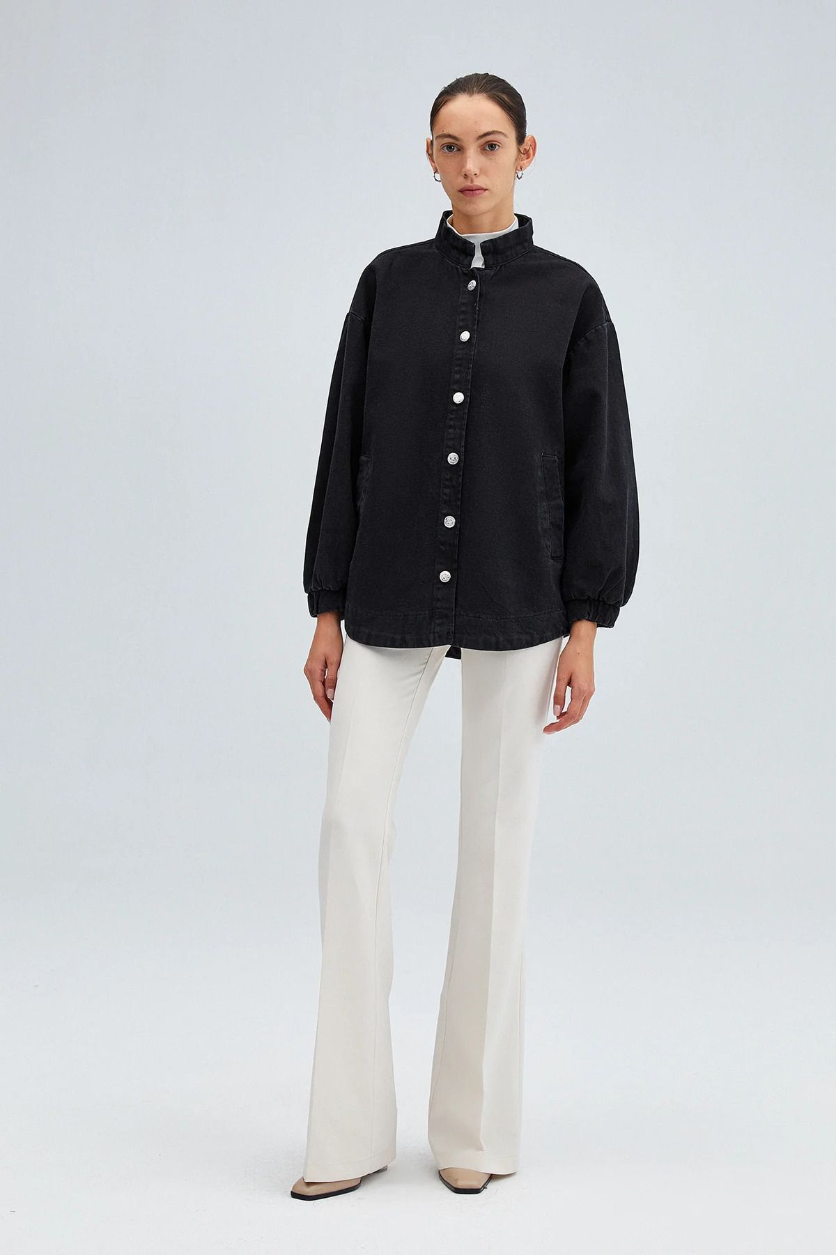 Semra İlhan - Touche Oversize Denim Bomber Ceket Siyah Semra İlhan - Touche Oversize Denim Bomber Ceket Siyah