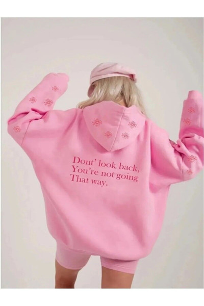 Kadın Pembe Kapüşonlu Eye Baskılı Kanguru Cepli Rahat Kesim Oversize Sweatshirt Kadın Pembe Kapüşonlu Eye Baskılı Kanguru Cepli Rahat Kesim Oversize Sweatshirt