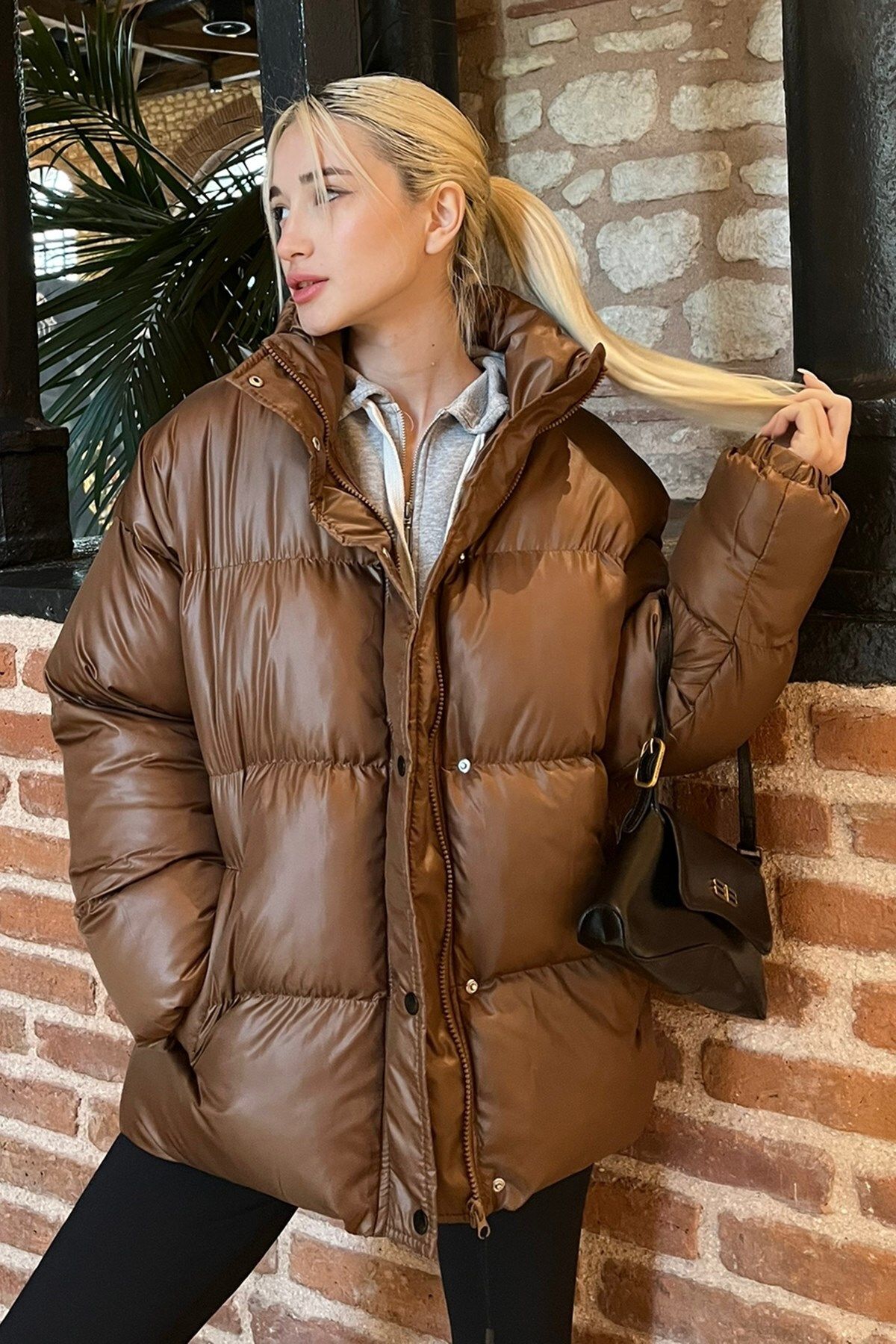 Kahverengi Basic Oversize Kadın Şişme Mont Mg1582 Kahverengi Basic Oversize Kadın Şişme Mont Mg1582