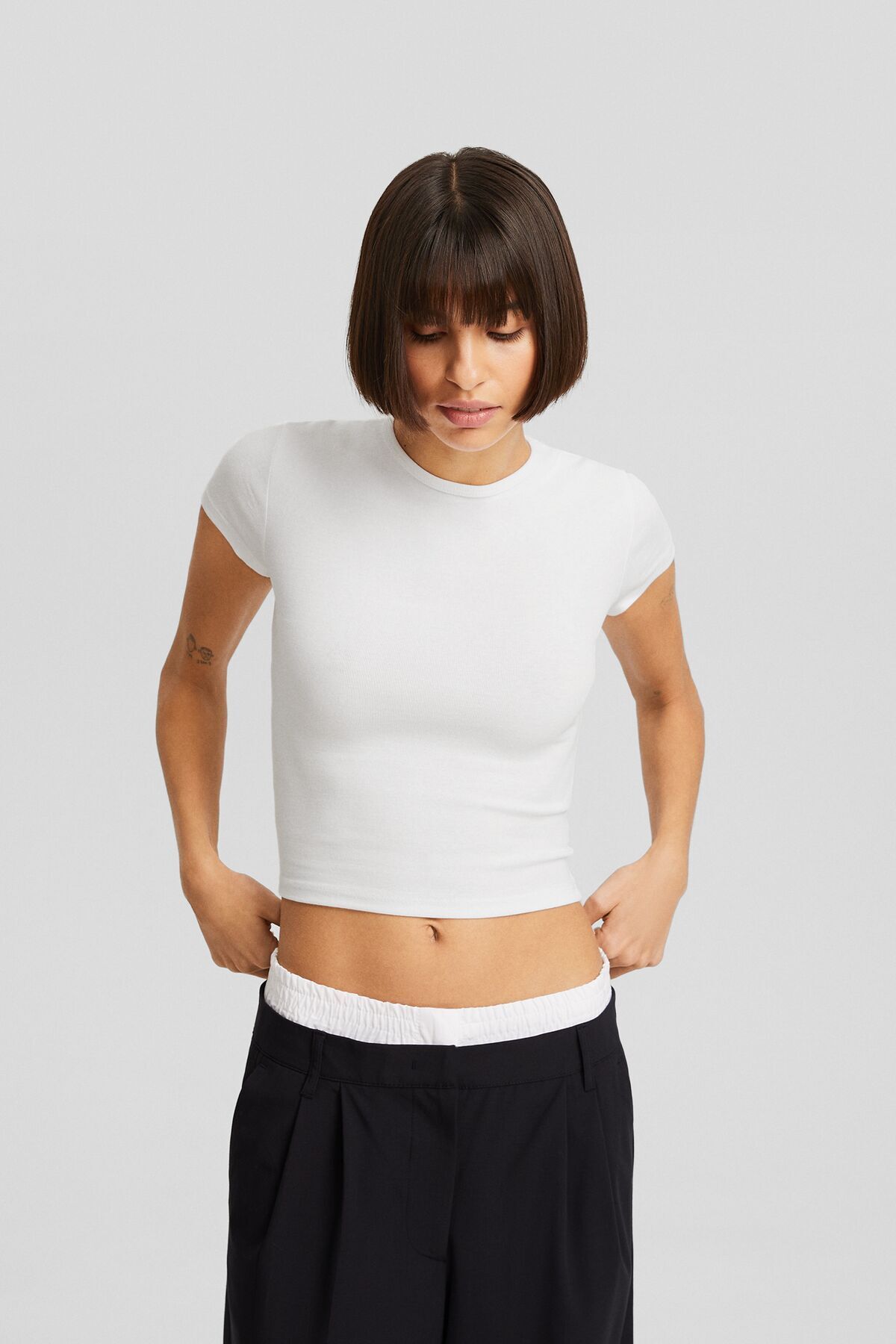 Kısa kollu bisiklet yaka t-shirt Kısa kollu bisiklet yaka t-shirt
