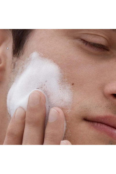 Katı Yüz Temizleyici - Tüm Ciltler Sülfat, sabun, koruyucu ve paraben içermez 75 gr Katı Yüz Temizleyici - Tüm Ciltler Sülfat, sabun, koruyucu ve paraben içermez 75 gr