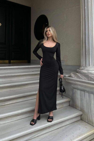 Yırtmaç Detaylı Kare Yaka Sırt Dekolteli Maxi Elbise Yırtmaç Detaylı Kare Yaka Sırt Dekolteli Maxi Elbise