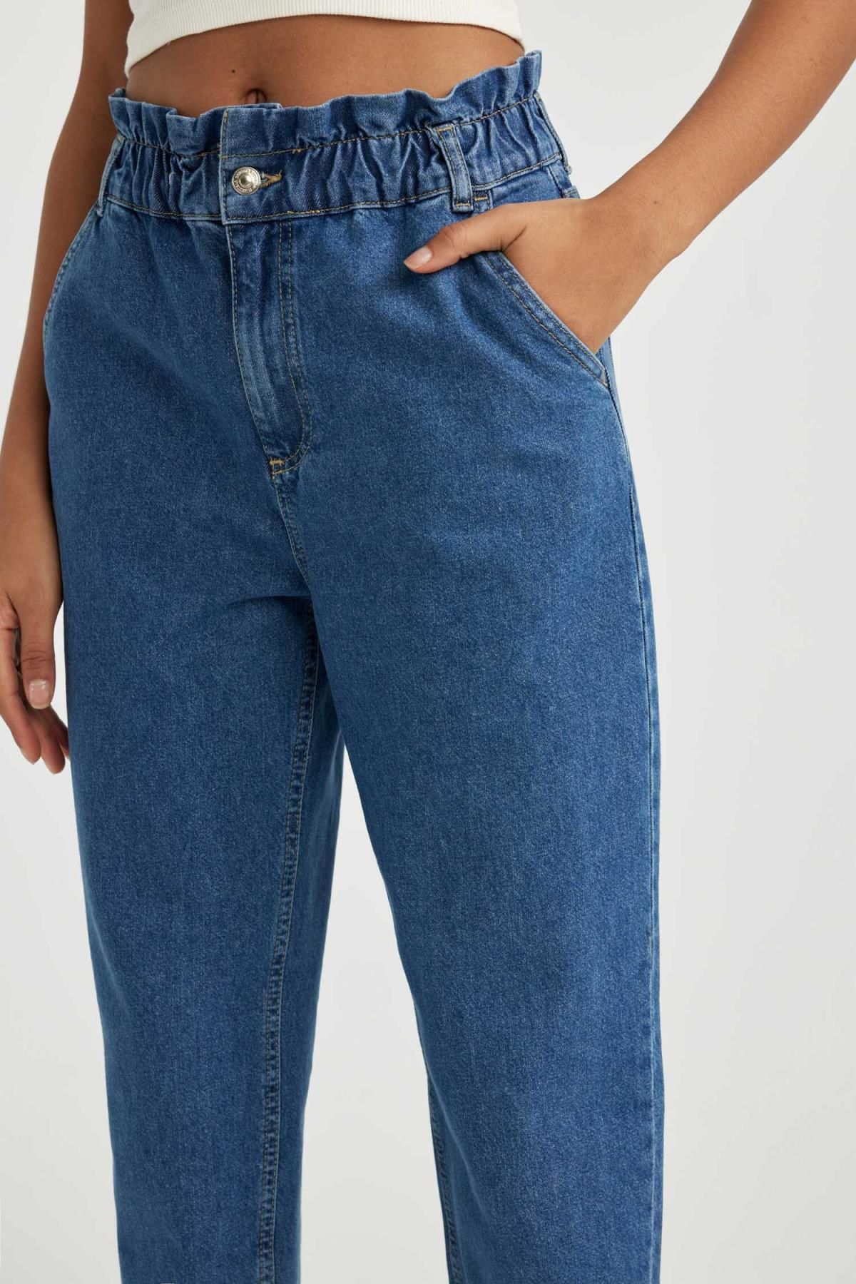 Paperbag Yüksek Bel Bilek Boy Jean Pantolon Paperbag Yüksek Bel Bilek Boy Jean Pantolon