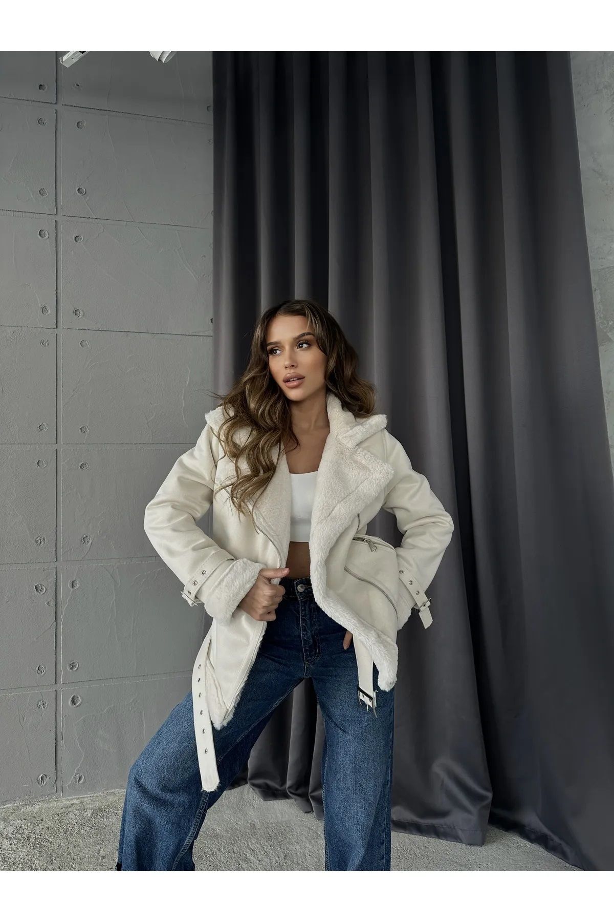 Yeni Sezon Kadın Içi Rapitli Kemer Detaylı Zr Deri Süet Mont Yeni Sezon Kadın Içi Rapitli Kemer Detaylı Zr Deri Süet Mont