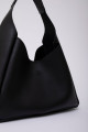 Siyah Shk19 Çıtçıt Kapatmalı Suni Deri Fermuarlı Makyaj Çantalı El Ve Omuz Çantası E:33 U:15 G:10 Cm Siyah Shk19 Çıtçıt Kapatmalı Suni Deri Fermuarlı Makyaj Çantalı El Ve Omuz Çantası E:33 U:15 G:10 Cm