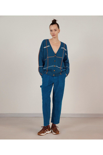 V Yaka Uzun Hırka V Yaka Uzun Hırka