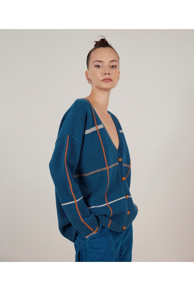 V Yaka Uzun Hırka V Yaka Uzun Hırka