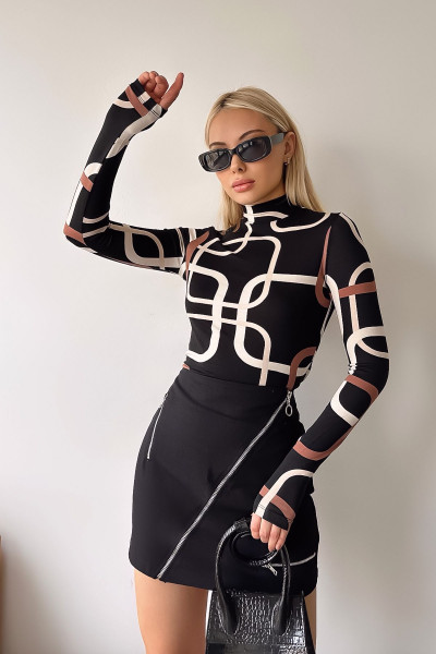 Kadın Yeni Sezon Çizgisel Desen Dik Yaka Uzun Kol Viskon Bluz Kadın Yeni Sezon Çizgisel Desen Dik Yaka Uzun Kol Viskon Bluz