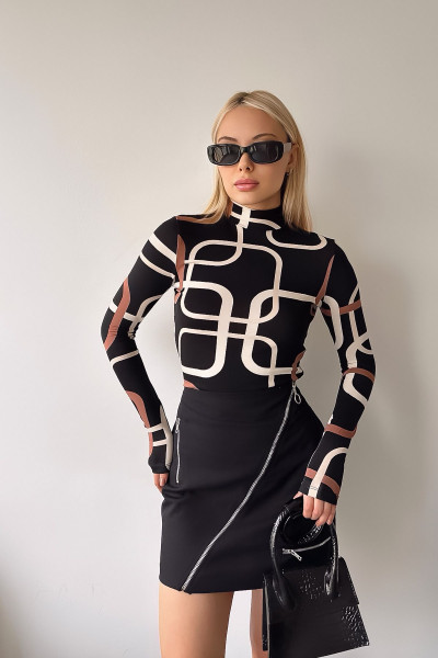 Kadın Yeni Sezon Çizgisel Desen Dik Yaka Uzun Kol Viskon Bluz Kadın Yeni Sezon Çizgisel Desen Dik Yaka Uzun Kol Viskon Bluz