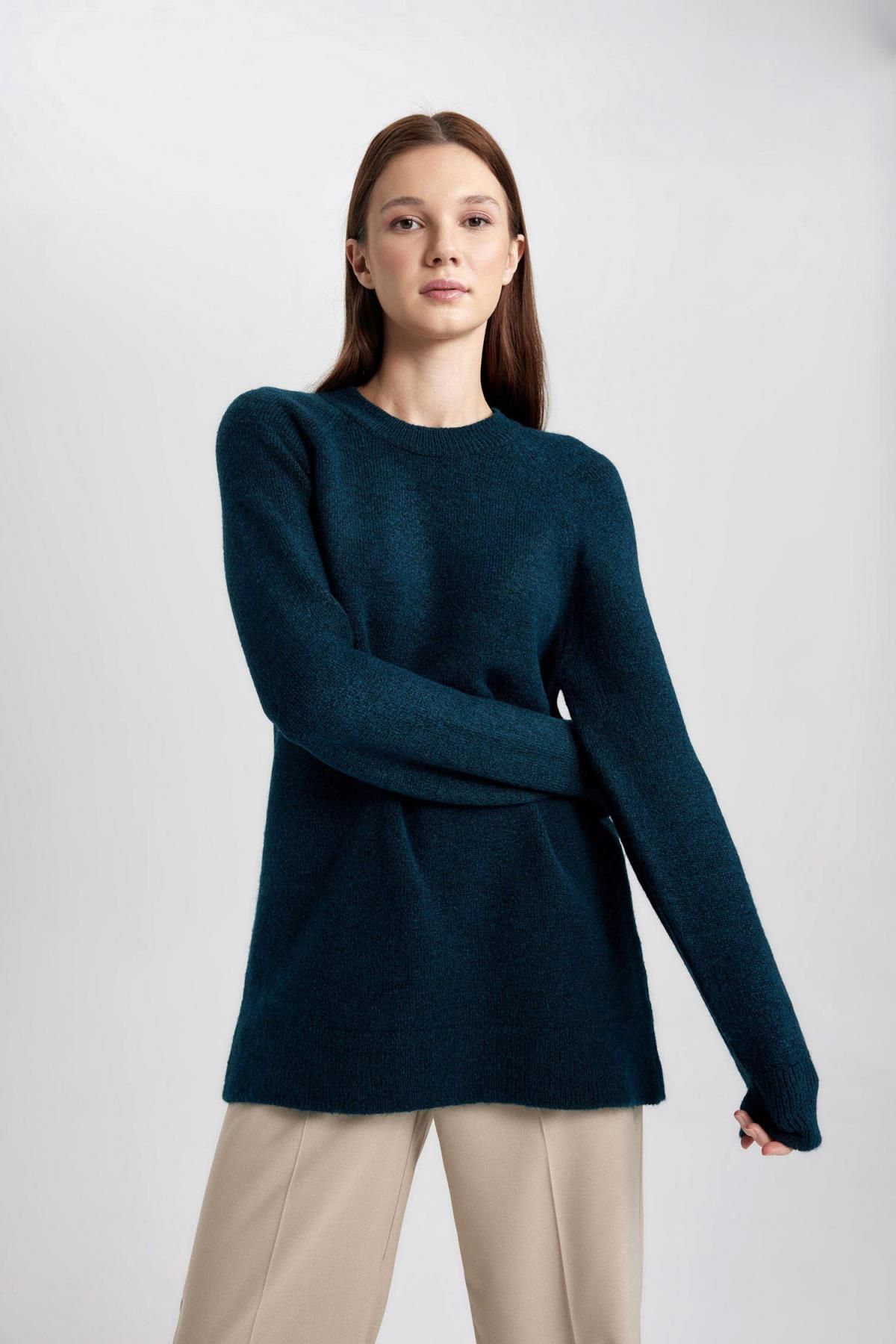 Regular Fit Bisiklet Yaka Basic Düz Triko Kazak Tunik B2709ax23wn Regular Fit Bisiklet Yaka Basic Düz Triko Kazak Tunik B2709ax23wn