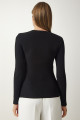 Kadın Siyah Cut Out Detaylı Fitilli Örme Bluz SF00005 Kadın Siyah Cut Out Detaylı Fitilli Örme Bluz SF00005