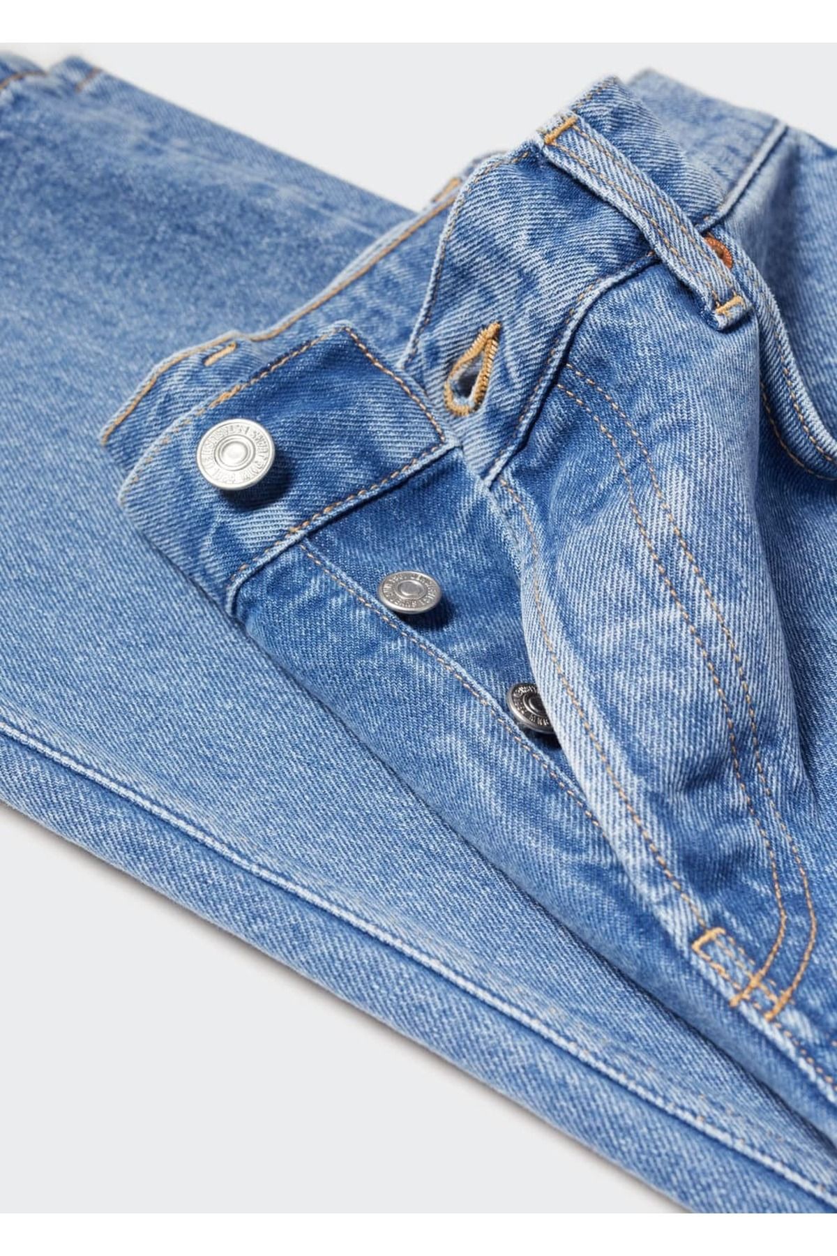 Orta bel düz kesim jean Orta bel düz kesim jean