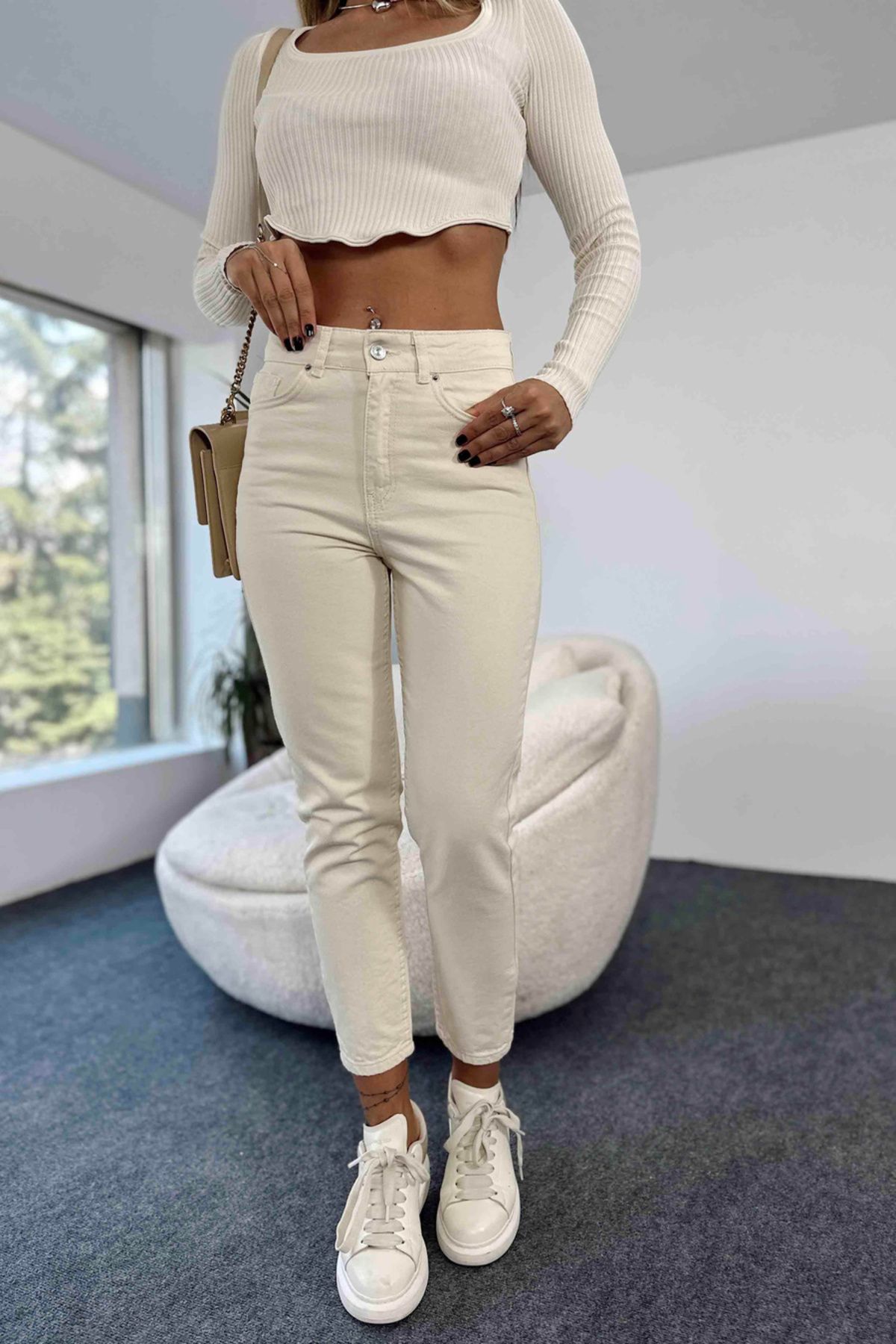 Yüksek Bel Krem Mom Jeans Likralı Esnek Kot Pantolon 2024 Yüksek Bel Krem Mom Jeans Likralı Esnek Kot Pantolon 2024