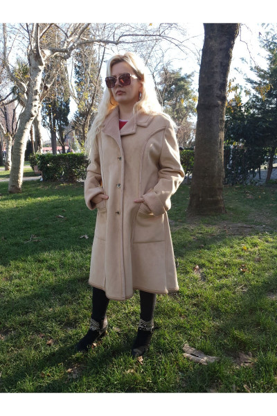 Osmanlı Hanedan Modası Çok Yüksek Kalitede Krem Renk Kürklü Nubuk Deri Kadın Palto Osmanlı Hanedan Modası Çok Yüksek Kalitede Krem Renk Kürklü Nubuk Deri Kadın Palto