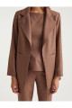 Premium Seri Kahve Zincir Cep Cutout Detaylı Blazer Premium Seri Kahve Zincir Cep Cutout Detaylı Blazer