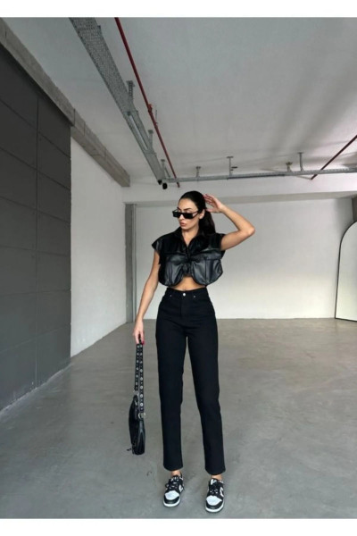Lora Yüksek Bel Siyah Mom Jeans Power Likralı Esnek Kot Pantolon Lora Yüksek Bel Siyah Mom Jeans Power Likralı Esnek Kot Pantolon