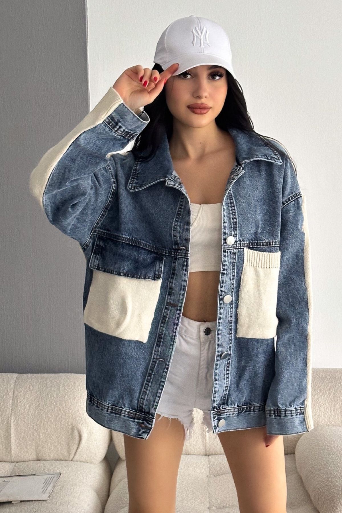 Kadın Standart Beden Triko Detaylı Denim Kot Ceket Kadın Standart Beden Triko Detaylı Denim Kot Ceket