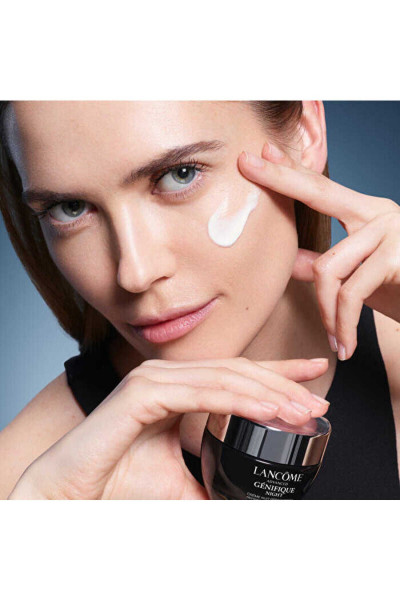 Advanced Genifique Night Barrier Repair- Gece Kremi 50 ml Advanced Genifique Night Barrier Repair- Gece Kremi 50 ml